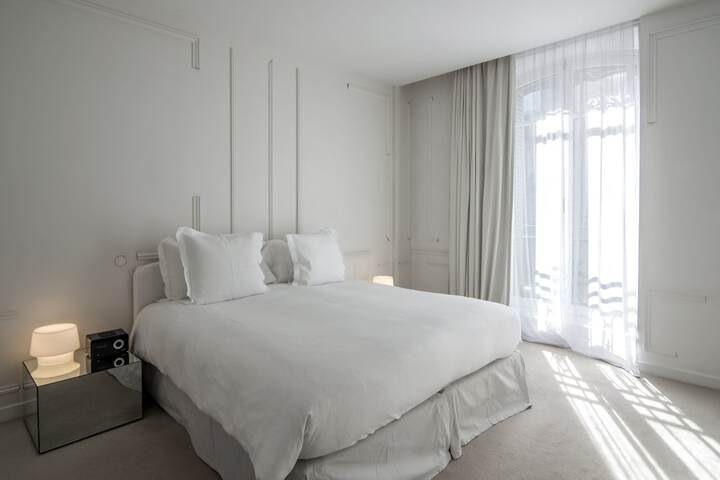 Room 25 of 85