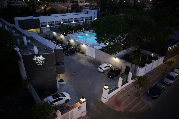Pool 33 of 46
