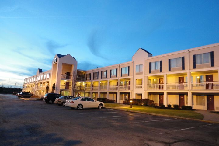 Hotel Front - Evening or Night