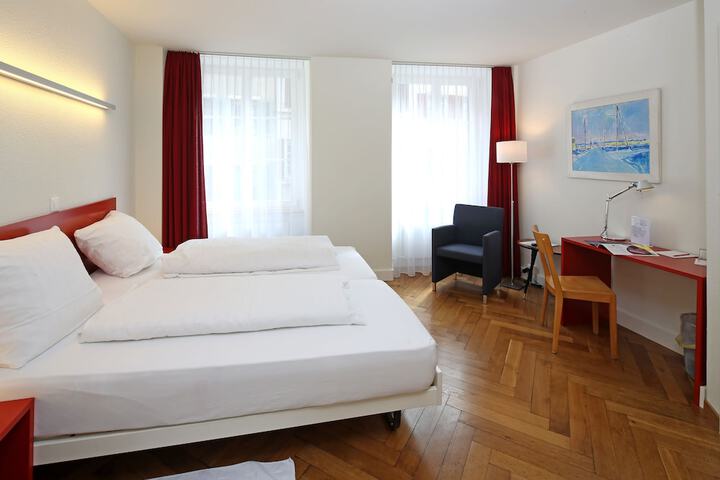 Room 20 of 60