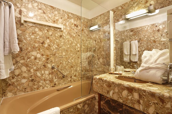 Bath Interior