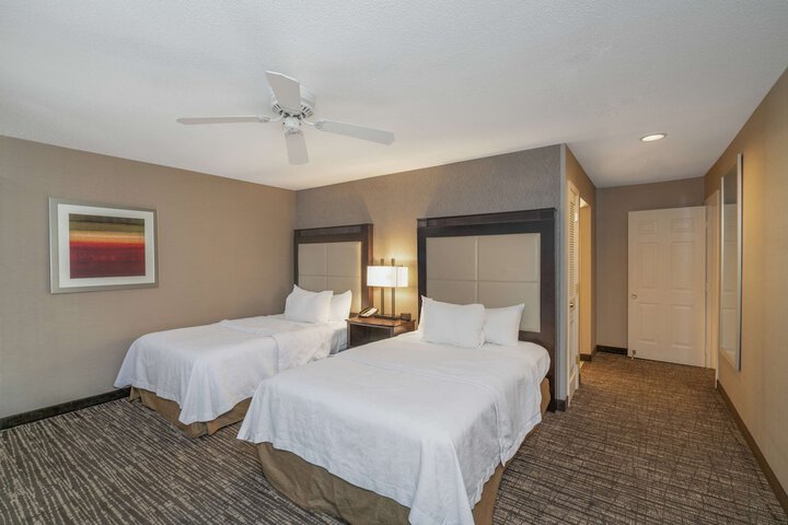 1 King Bed 1 Bedroom Suite (40 of 42)