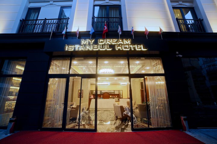 Hotel 70 of 73