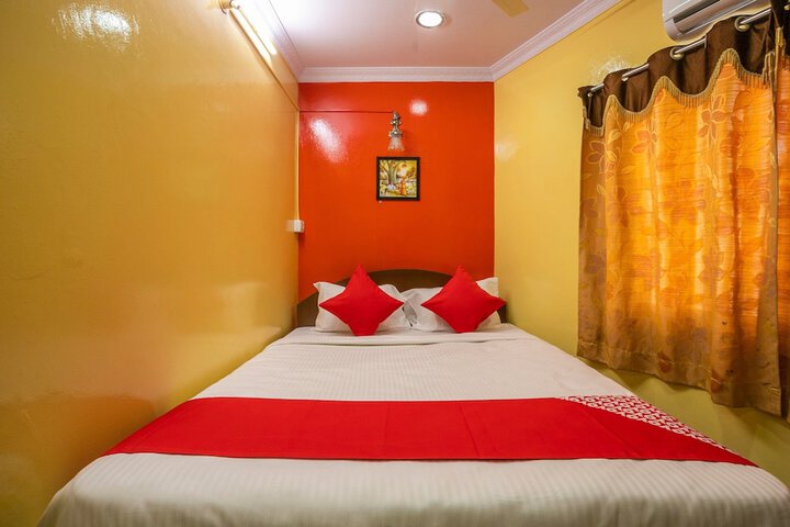 Room 10 of 22