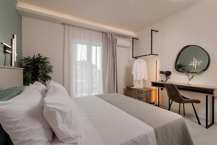 Room 27 of 75