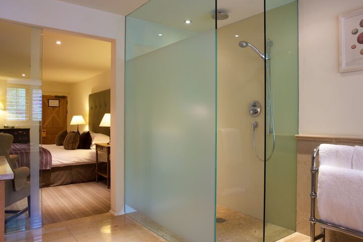 Room 10 of 87