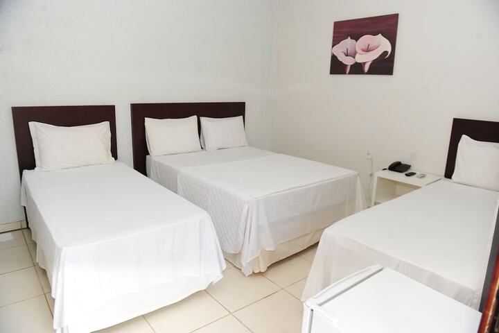 Room 8 of 25