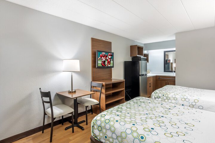 Studio 2 Double Beds (3 of 7)