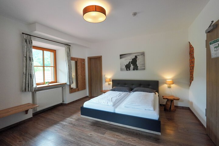Room 21 of 29