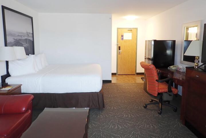 Room 7 of 29