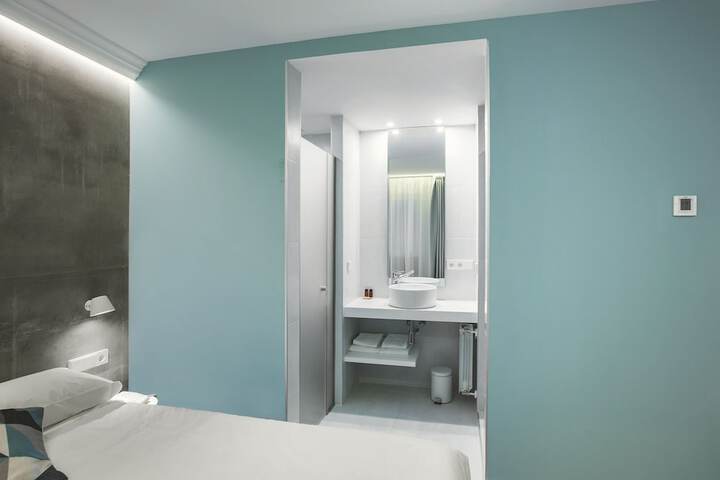 Room 14 of 41