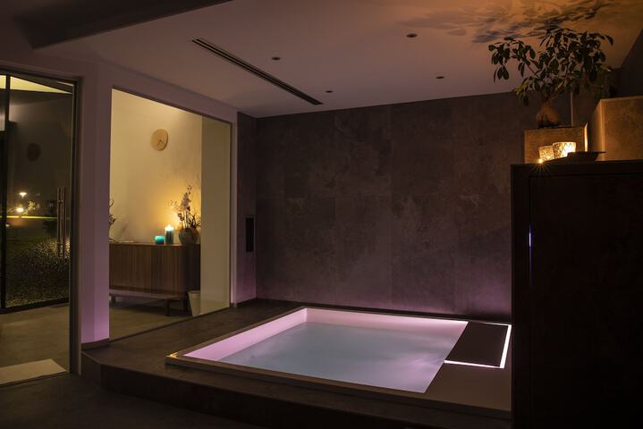 Spa 26 of 104