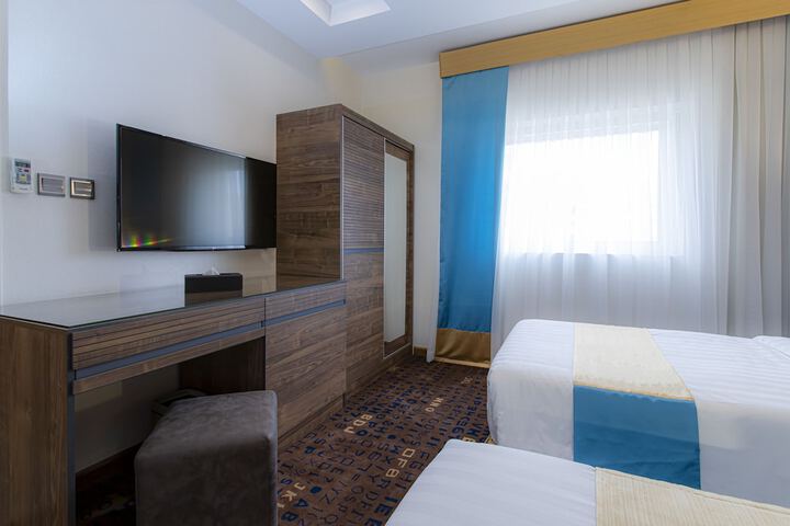 Room 31 of 33