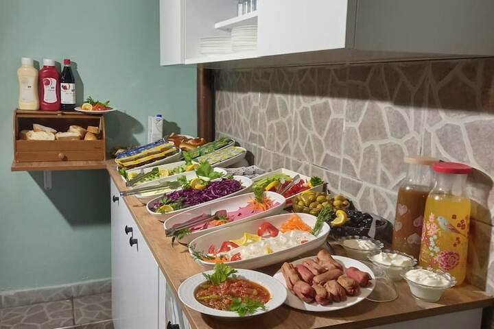 Breakfast/Coffee Service 56 of 69