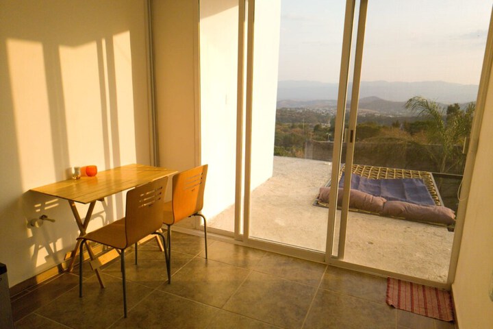Room 2 of 22