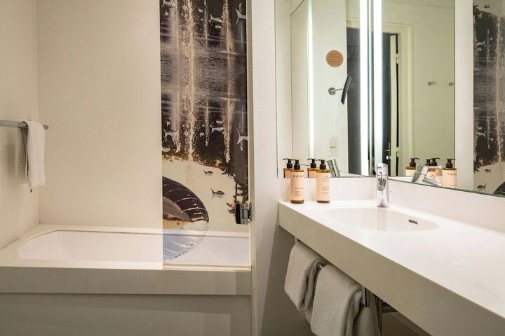 Clean Restrooms