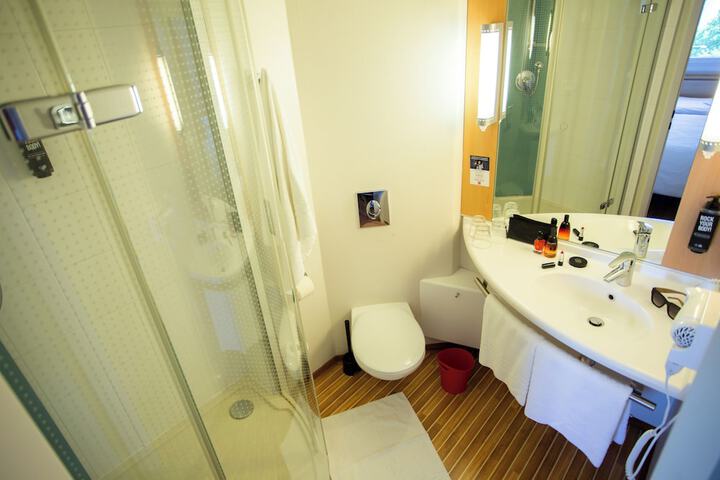 Bath Interior
