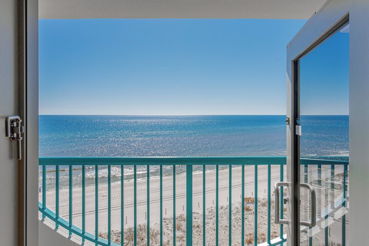 Beach/ocean view