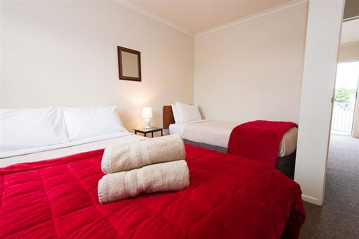 Room 10 of 61