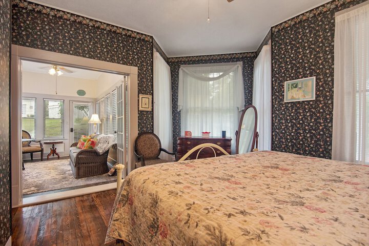Room 14 of 75