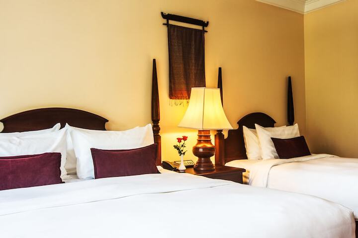 Room 28 of 111