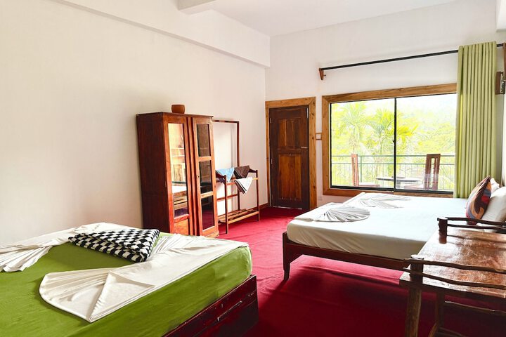Room 10 of 47