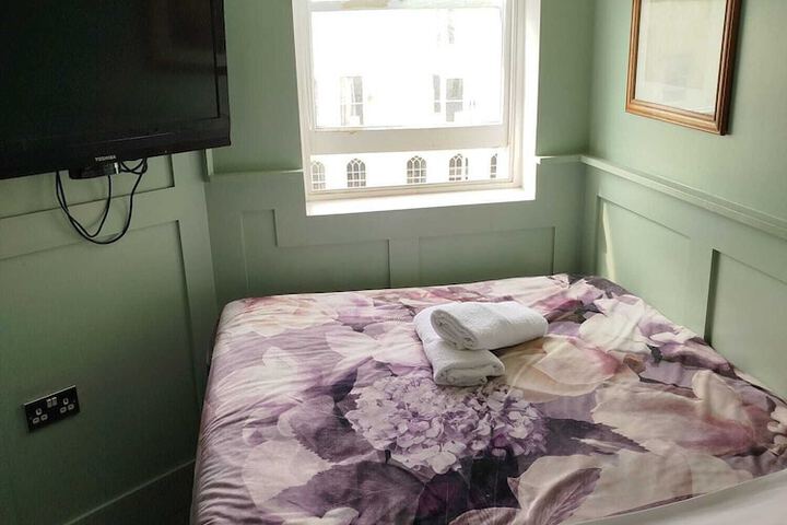 Room 31 of 52
