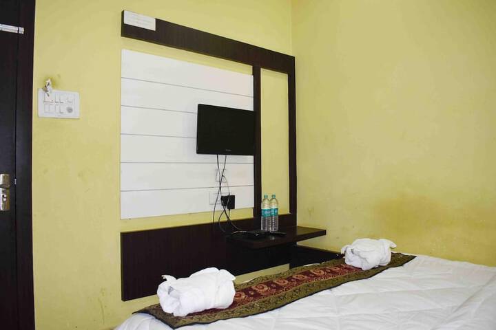 Room 15 of 58