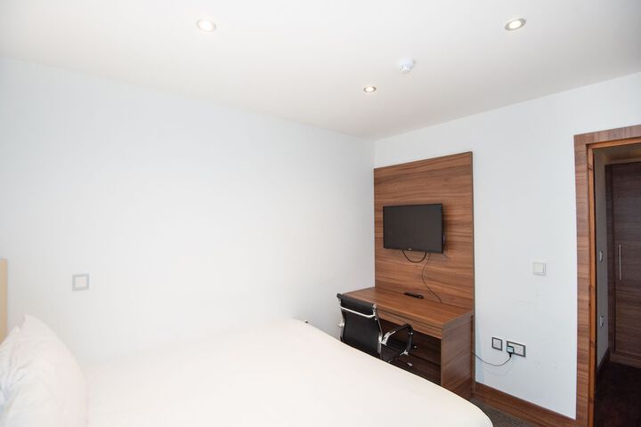 Room 12 of 54
