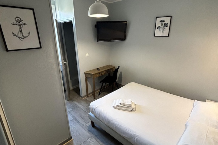 Room 19 of 81
