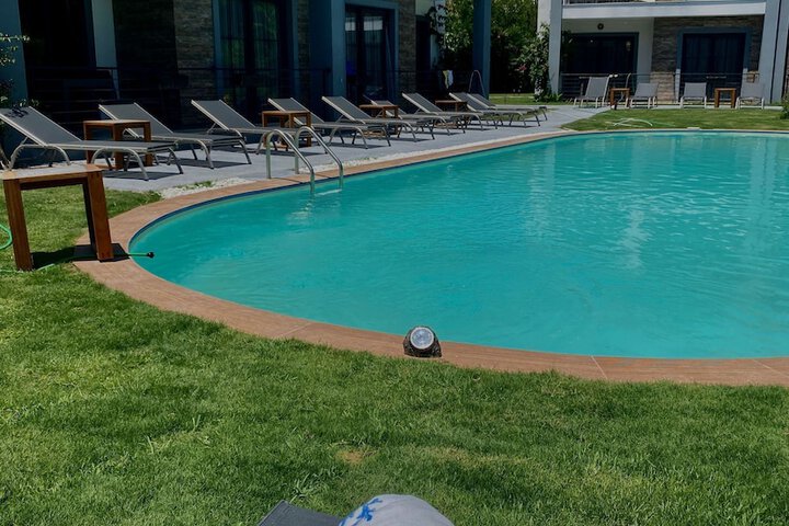 Pool 35 of 55