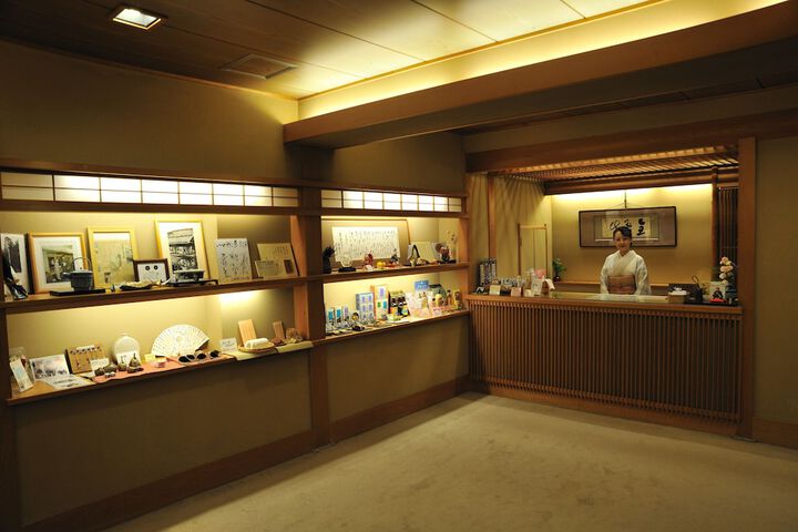 Hotel Interior 2 of 128