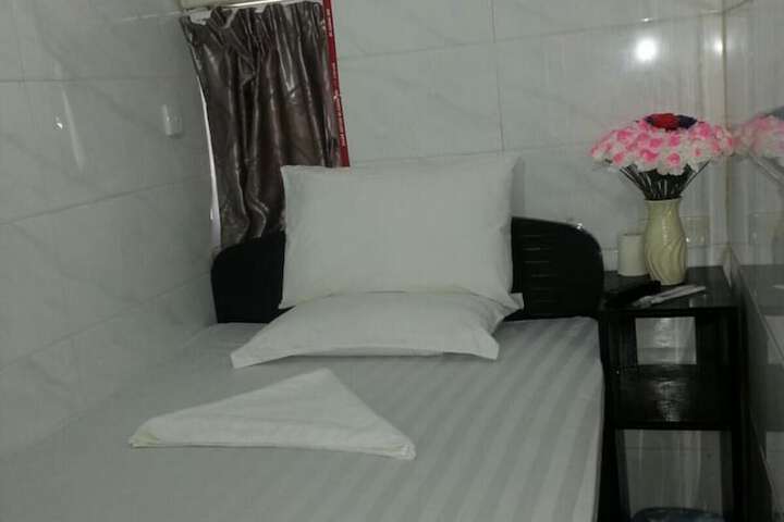Room 22 of 58