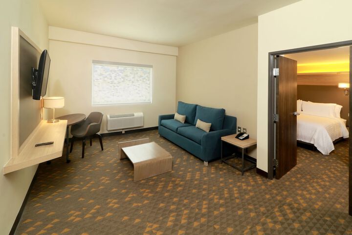 Room 12 of 88