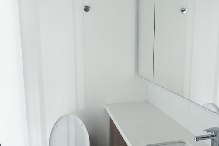 Room 75 of 108
