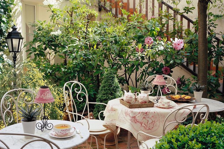Terrace/Patio 28 of 29