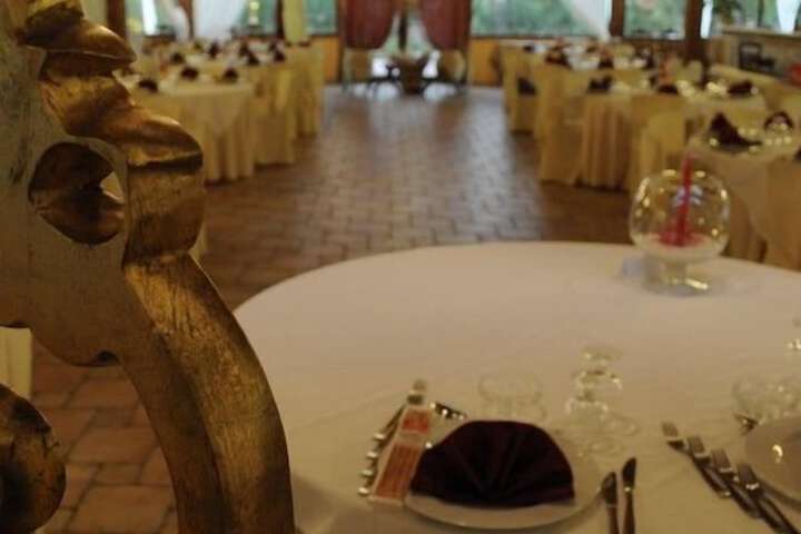 Dining Photos