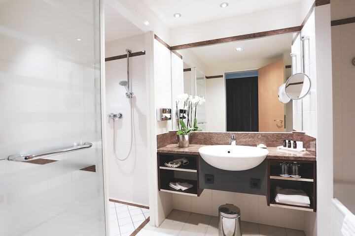 Bath Interior