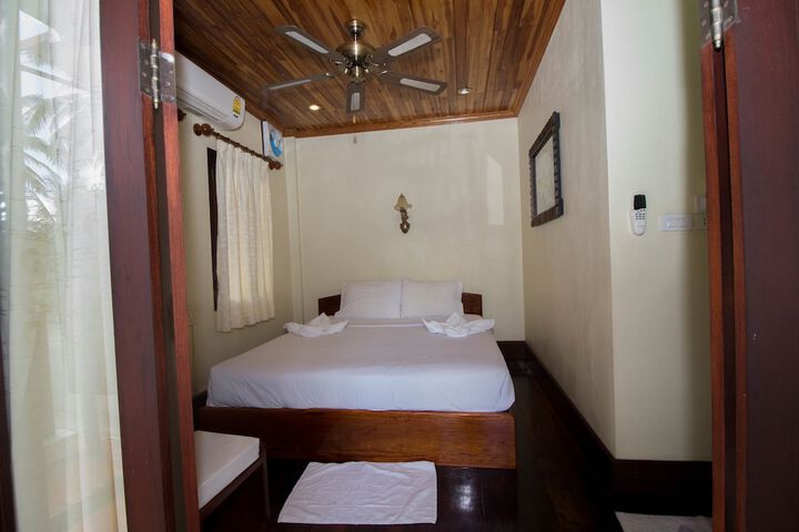 Room 47 of 80