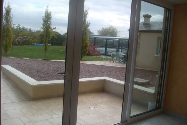 Terrace/Patio 2 of 7