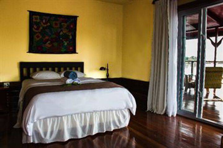 Room 13 of 25