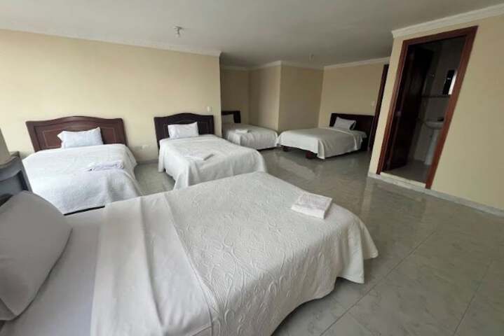 Room 7 of 39