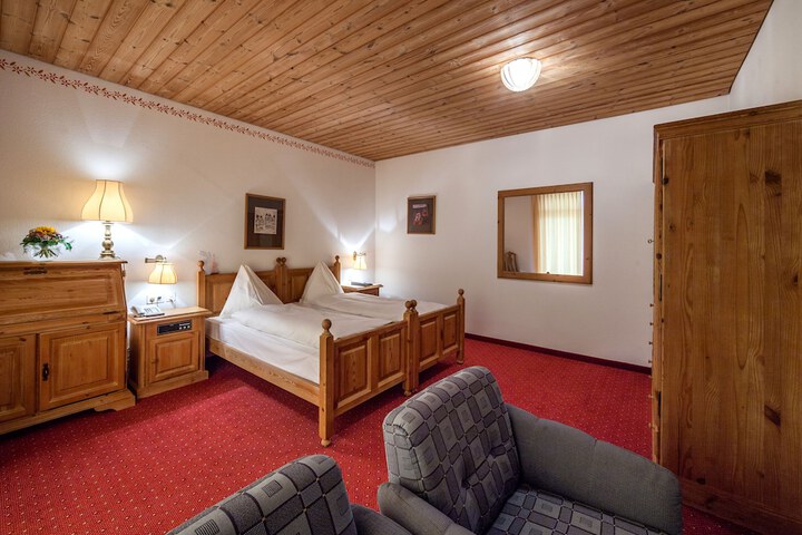 Room 7 of 64