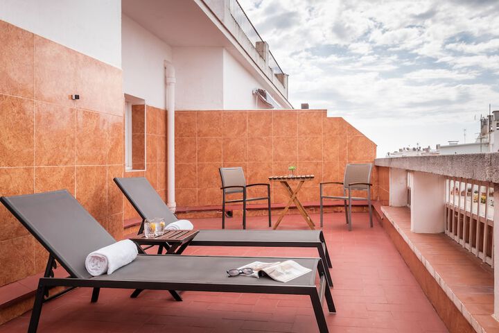 Terrace/Patio 25 of 57