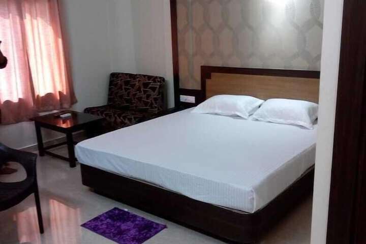 Room 18 of 39