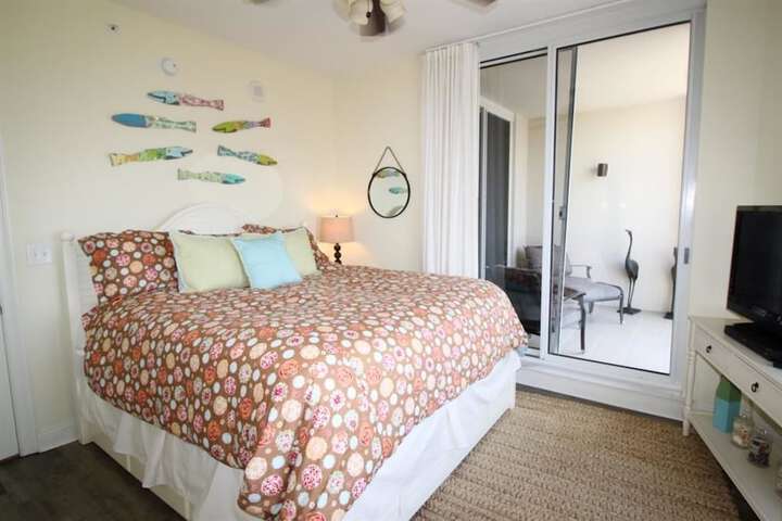 Room 3 of 47