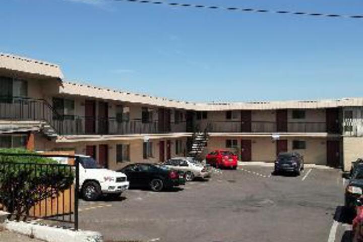 Hotel 5 of 12