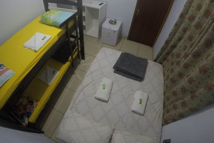 Room 32 of 61