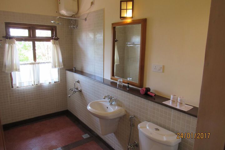 Room 17 of 49