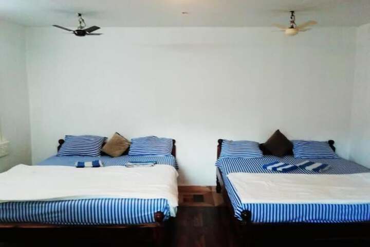 Room 6 of 53